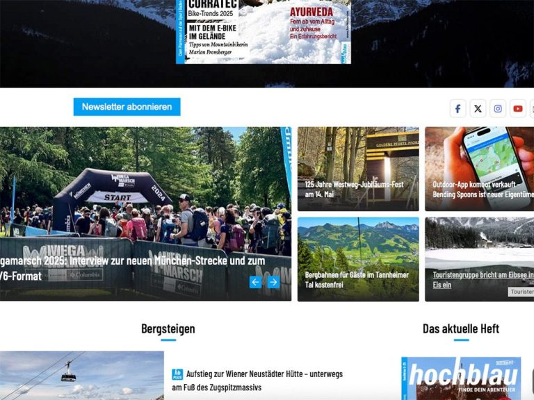 Screenshot der Startseite des hochblau Online Magazins